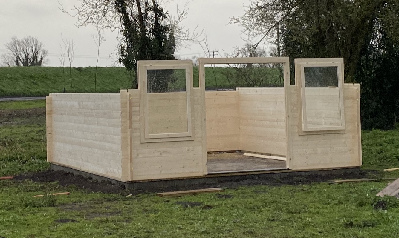 9CC43204-582A-41A3-AFF5-22055D8AF184_1_201_a