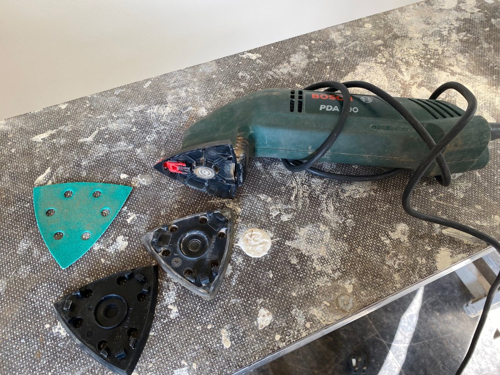 Replacing a sander&nbsp;head