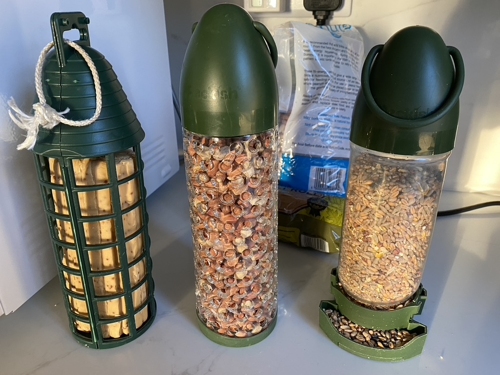 Setting Up Bird Feeders in the&nbsp;Garden